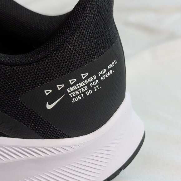 NWOB Nike Quest 4 *Size 9 (run a little large) Black/White Running Shoes - Picture 5 of 16